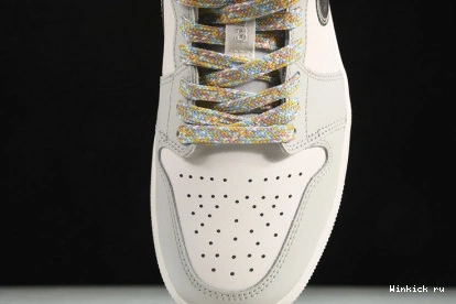 Low Jordan 1 Tear Silver SE Away 0911